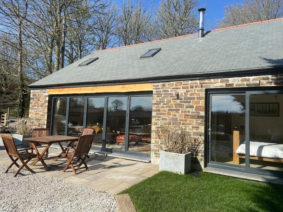 Gwills Countryside With Hot Tub * New Quay